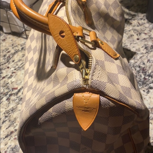 Louis Vuitton purse - Picture 2 of 8